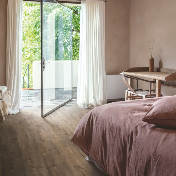 Quick Step Alpha Bloom Autumn Oak Chocolate